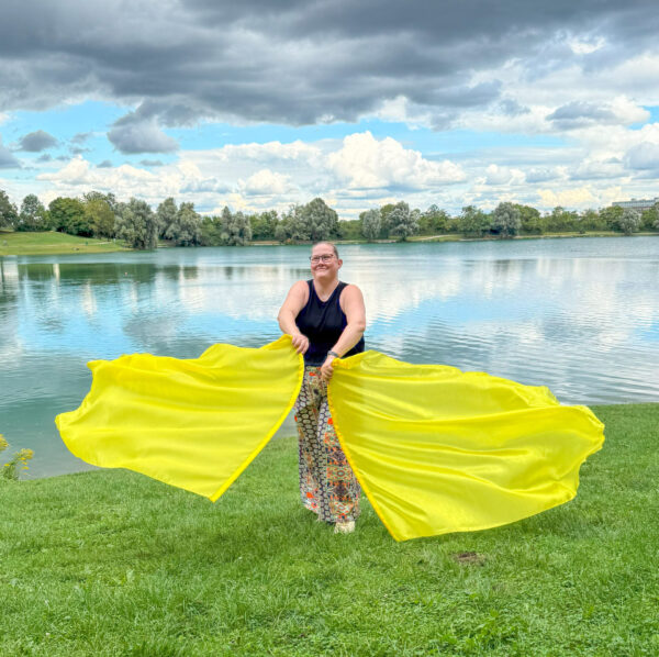 Bestel jouw set aanbiddingsvlaggen geel